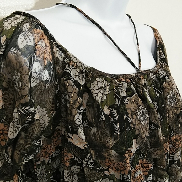 FTF T-STRAP BLOUSE - Picture 5 of 12